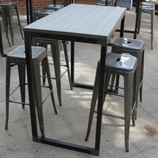 Poseur Tables
