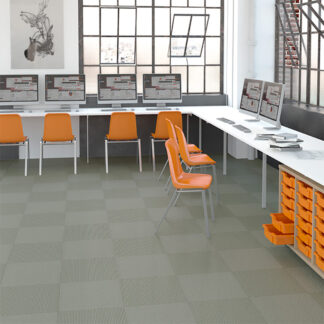 Perimeter Desks Room Image